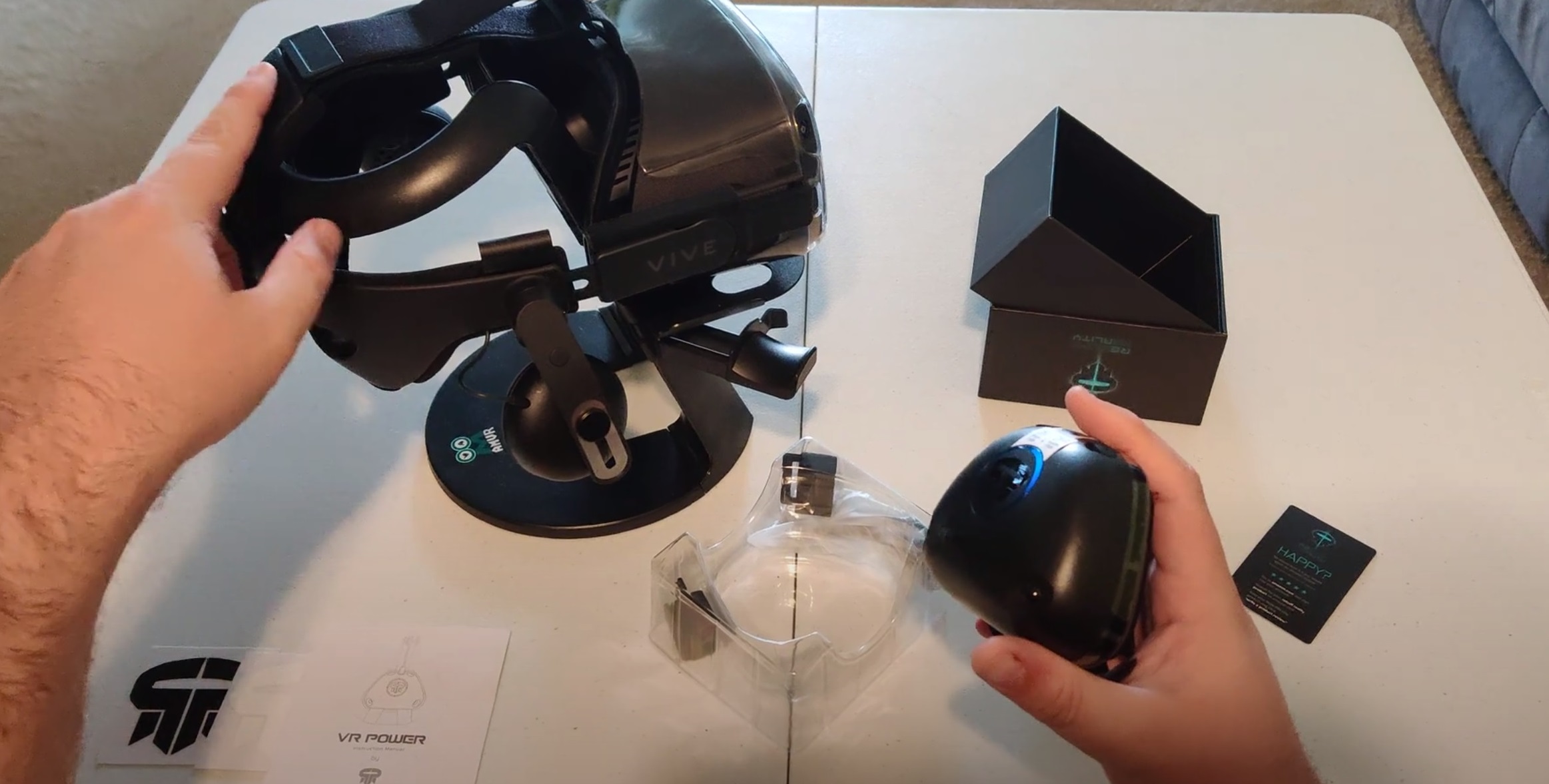 VR Power Longer Lasting Oculus Quest Battery Pack (Unboxing) The